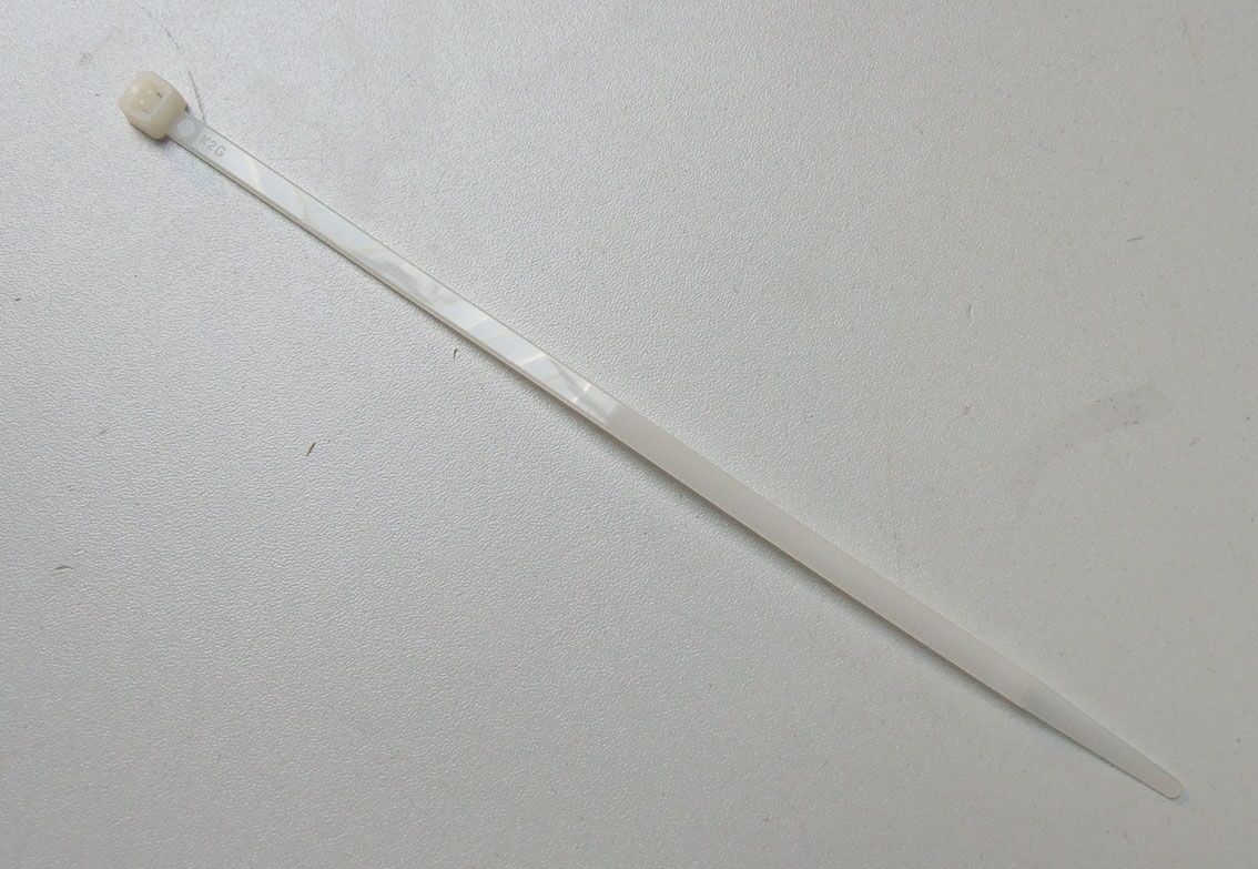Plasticna vezica 4.8x190mm bela