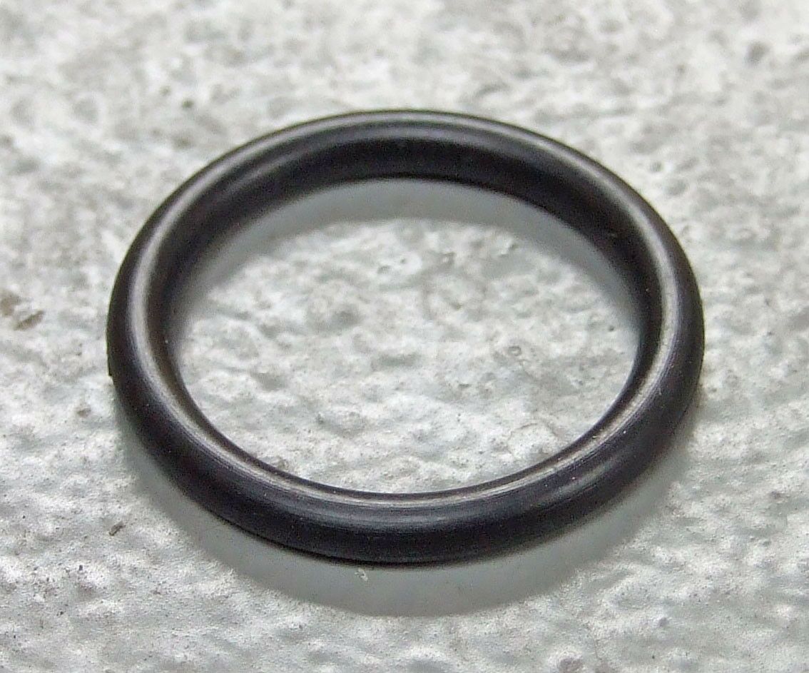 O-ring crni