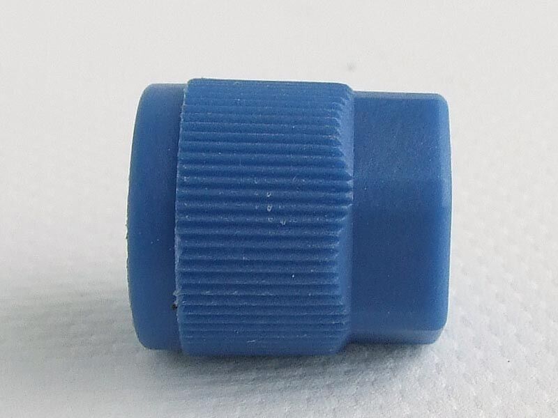 Plast.pokl.ventila od 13.5 mm